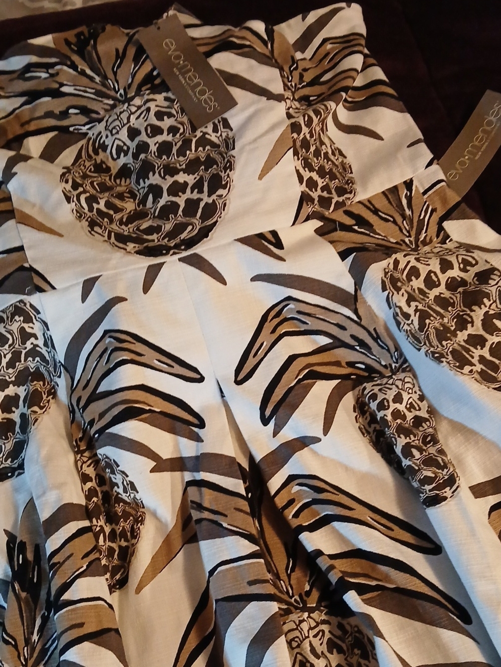 Eva Mendes Strapless Creme Dress with Brown and Black Pineapple Print NWT. XL